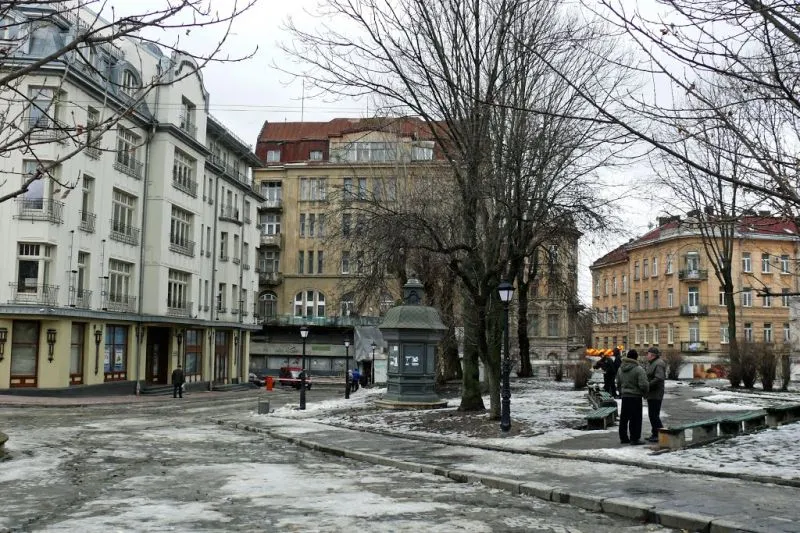 Площа Старий Ринок, Львів
