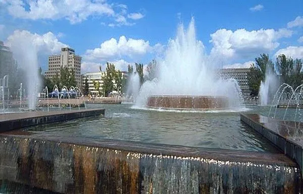 Фестивальна площа, Запоріжжя