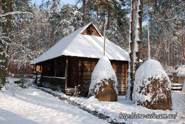 Етнографічний комплекс Українське село, Бузова