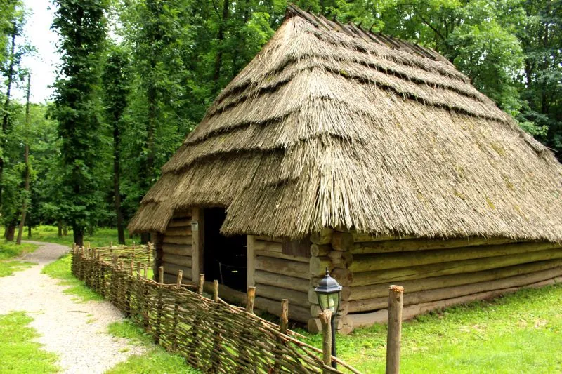 Музей етнографії, Крилос