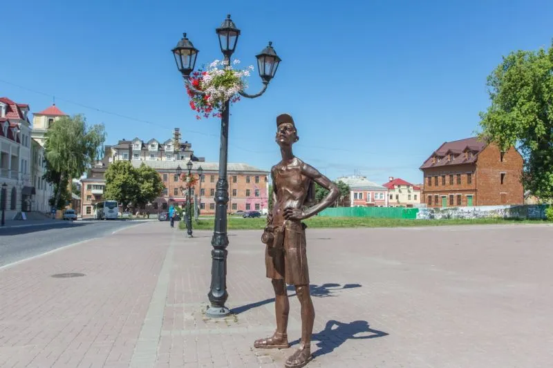 Пам'ятник туристу, Кам'янець-Подільський