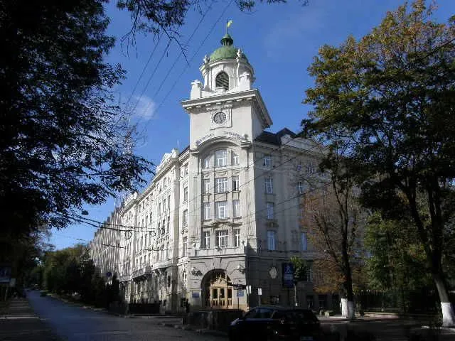 Будівля управління залізниці, Львів