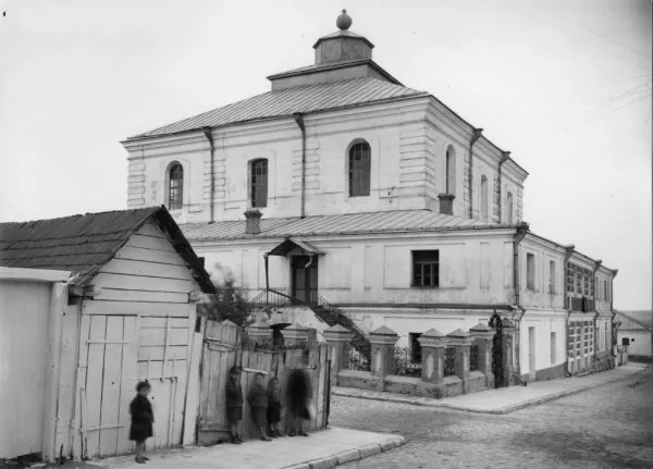 Велика синагога, м. Дубно